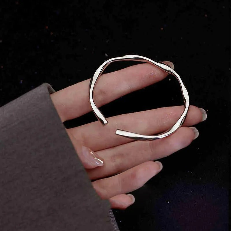 Ingrid | Verstellbares dickes Armband aus Silber